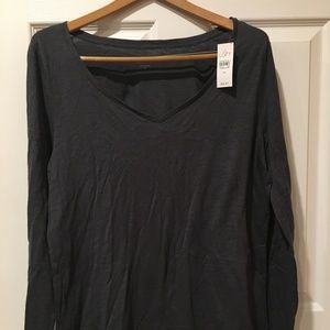 Basic gray long sleeve tee with the tags on!